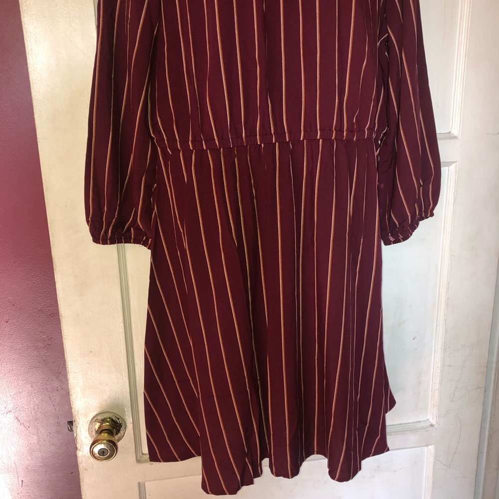Stripe Dress - Picture 4 of 7